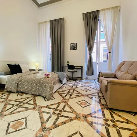 Isor Triana Apartamento *
